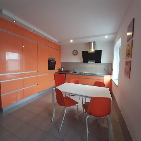 Apartament Zosia Apartment Kolobrzeg Bagian luar foto