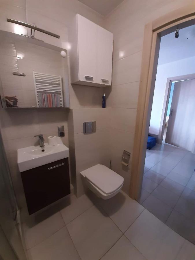 Apartament Zosia Apartment Kolobrzeg Bagian luar foto