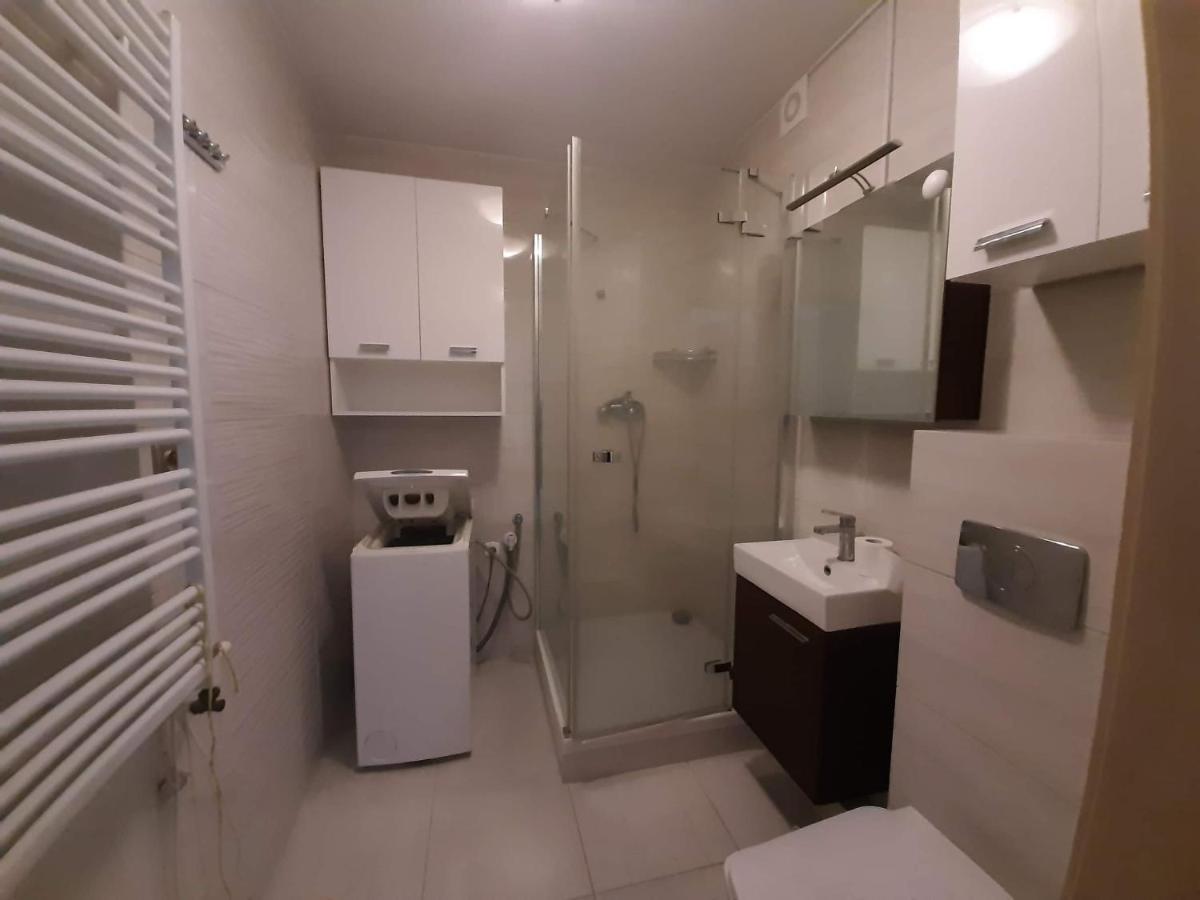 Apartament Zosia Apartment Kolobrzeg Bagian luar foto