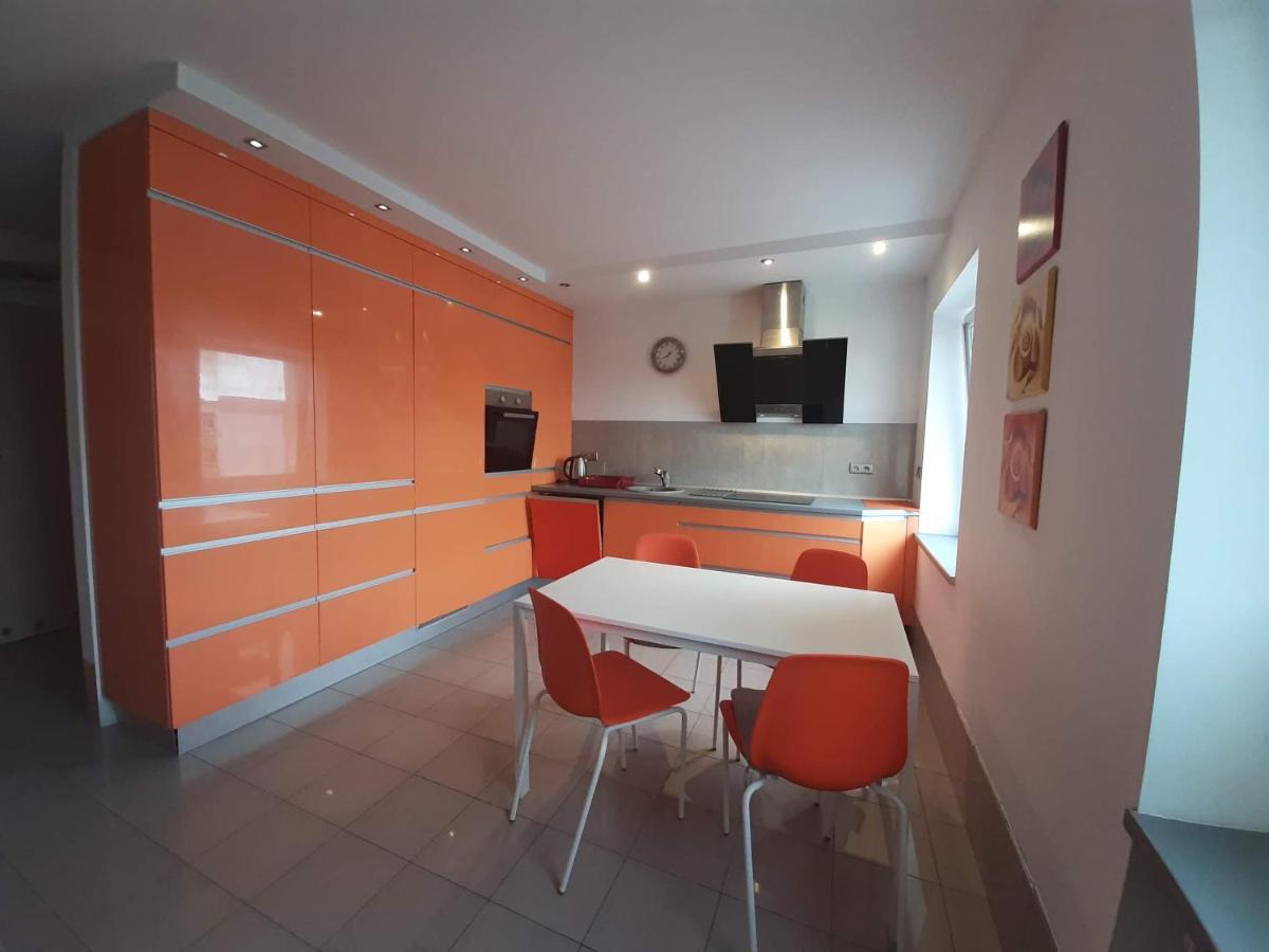 Apartament Zosia Apartment Kolobrzeg Bagian luar foto